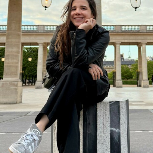 Kelly Pires Da Costa